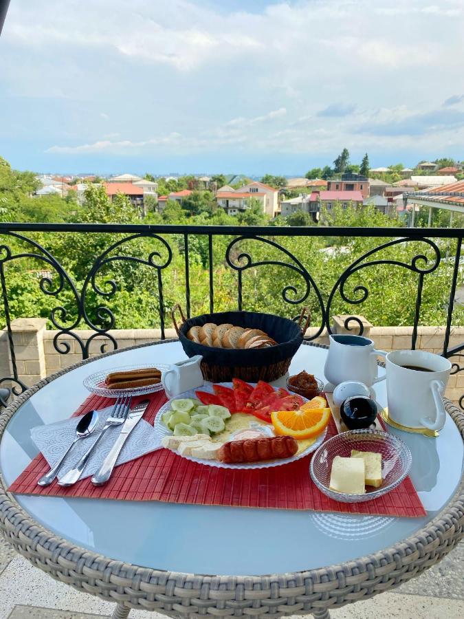Hotel Orange Koetaisi Buitenkant foto